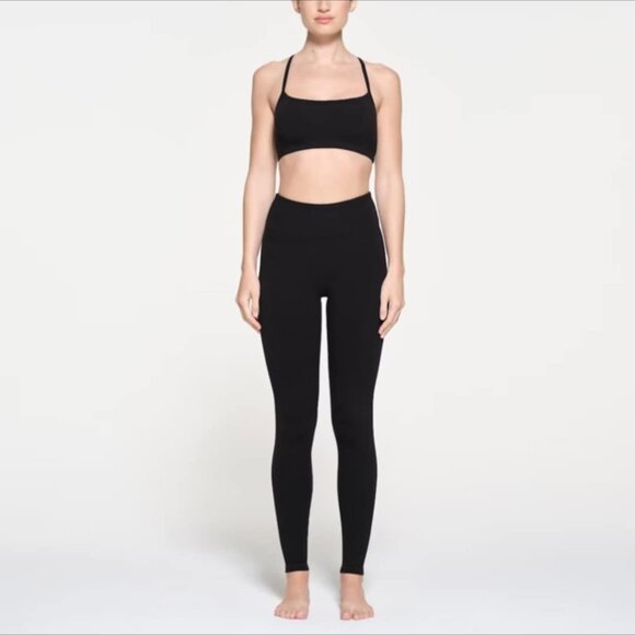 SKIMS Pants - Skims HIGH-WAISTED BANDED LEGGING - XS